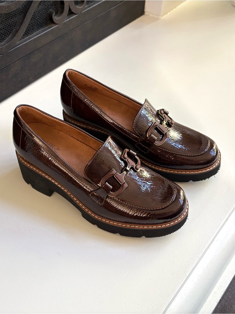 Naturalizer Corrine Chunky Chocolate Brown Patent Loafers 7W
